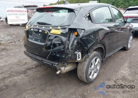 2021 Honda Hr-V Awd Lx z USA, uszkodzony, nr VIN 3CZRU6H36MM732918